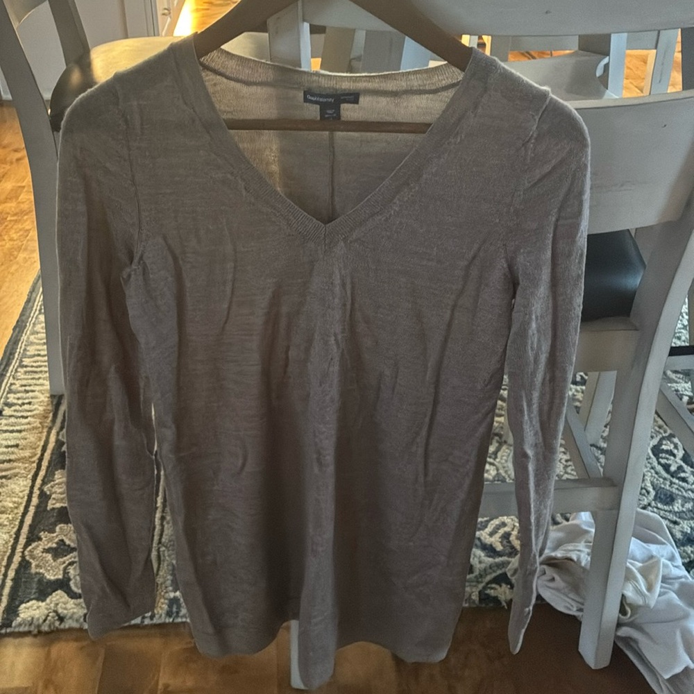Gap tan sweater - maternity